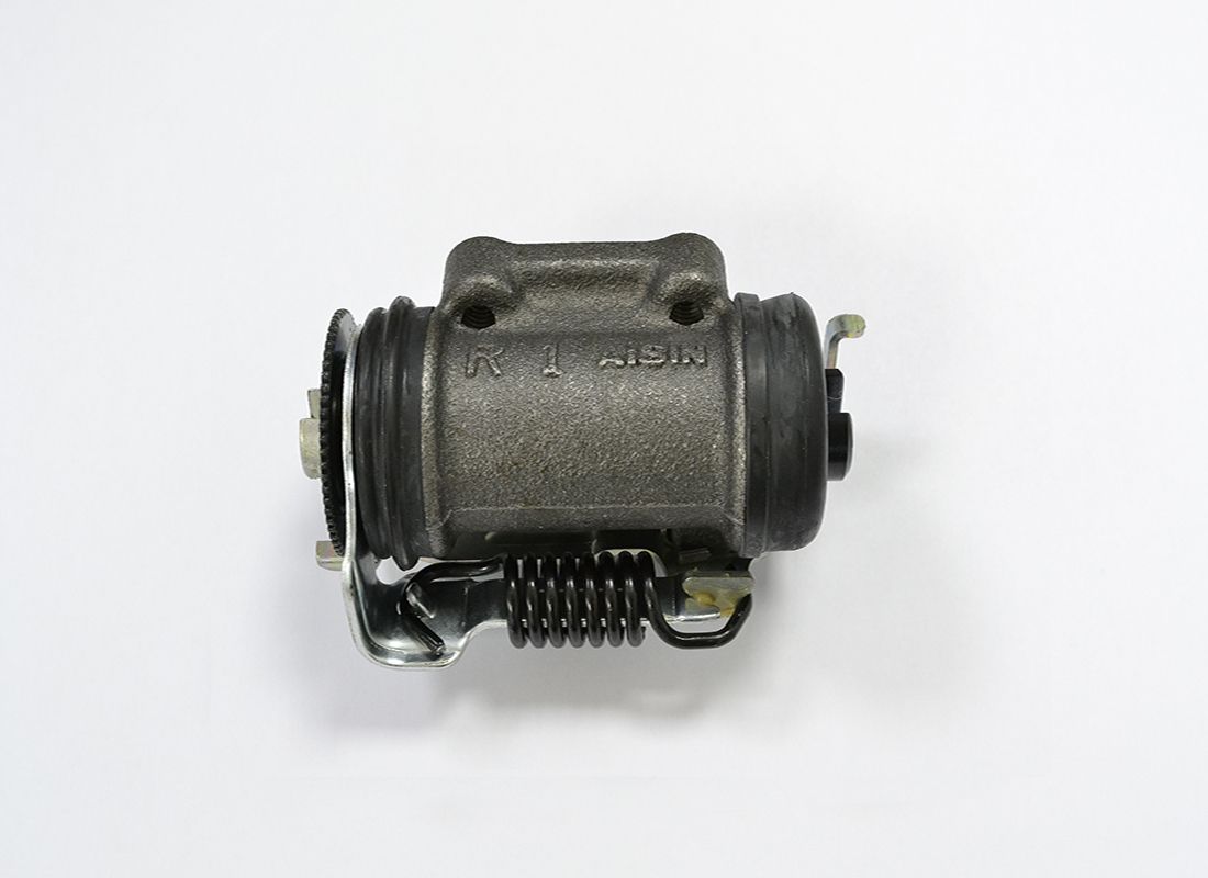 WHEEL CYLINDER - FRONT OF REAR R/H